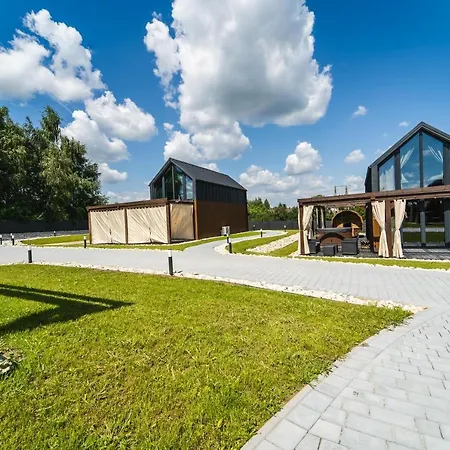 Village Sauna & Jacuzzi & Netflix