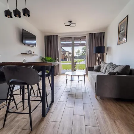 Village Sauna & Jacuzzi & Netflix Holiday home *